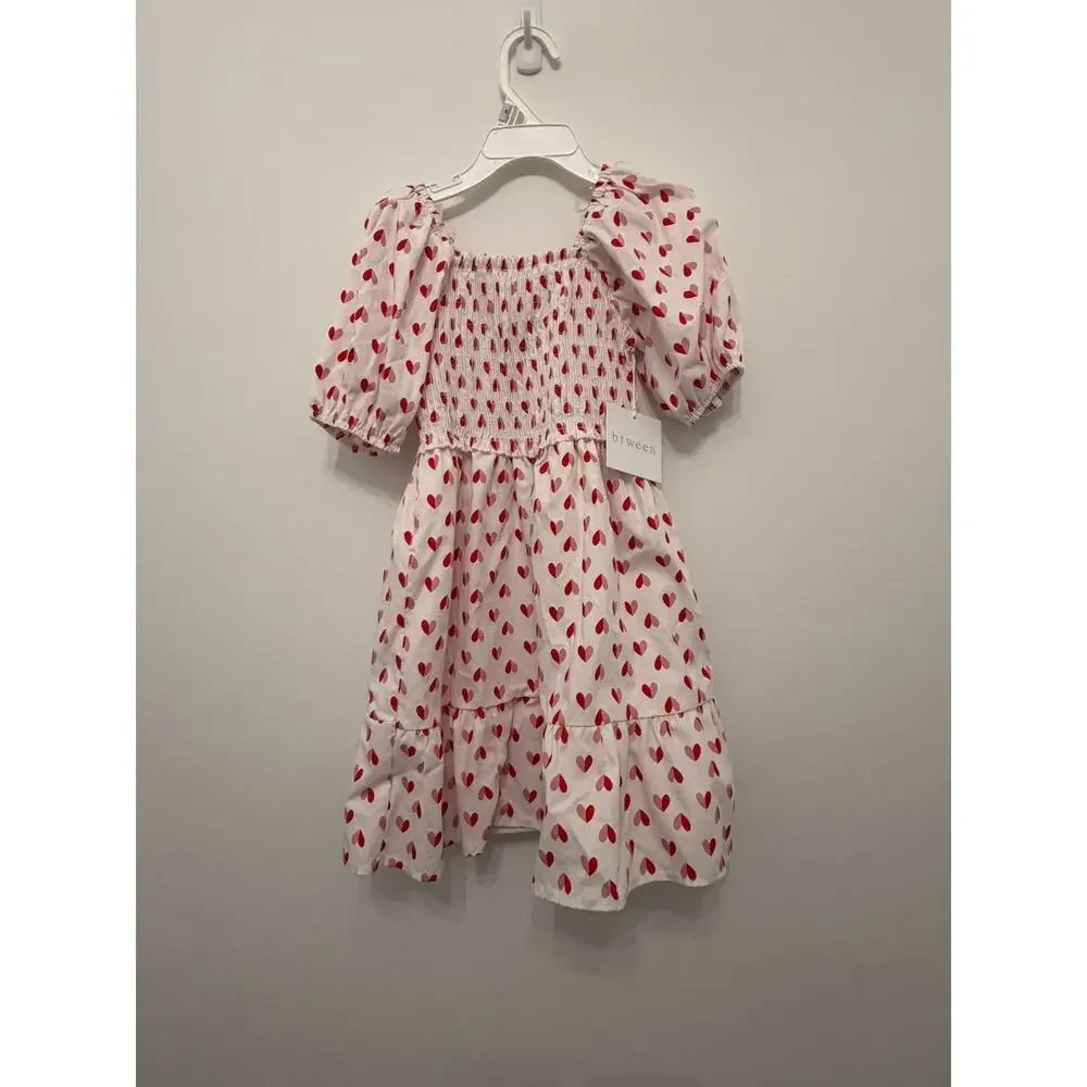 Girls Red & White Smocked Heart Print Dress With Puff Sleeves Btween Size 6